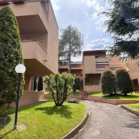 Prestige Garda - La Madonnina Apartment
